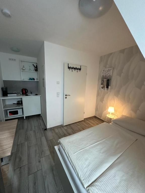 Modern Living Studio Kueche Netflix Inklusive Top Lage نورنبيرغ المظهر الخارجي الصورة